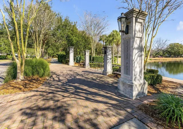 Homes for sale in Charleston, SC | 2519 Gatewood St, Charleston, SC 29492 | MLS# 26015384