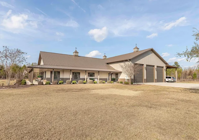 Homes for sale in Holly Hill, SC | 2145 Eutaw Rd, Holly Hill, SC 29059 | MLS# 26002465