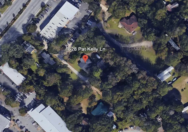 Photo 1 of Land for sale at 1628 Pat Kelly Ln, Mount Pleasant, SC 29464 | MLS# 26001967 | Listing updated on 2026-05-07