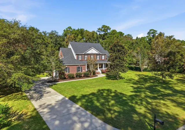 Photo 1 of Single family home for sale at 218 Scalybark Rd, Summerville, SC 29485 | MLS# 26029328 | Listing updated on 2026-10-29