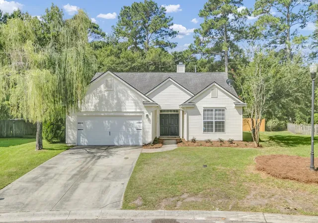1st image of 1417 Endicot Wy, Mount Pleasant, SC 29466 | MLS# 26019188