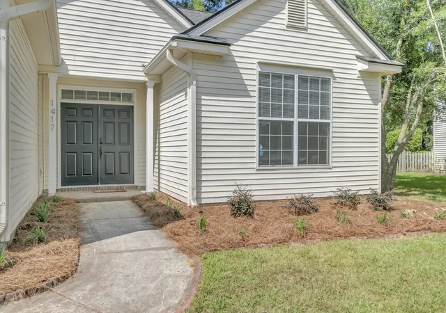 3rd image of 1417 Endicot Wy, Mount Pleasant, SC 29466 | MLS# 26019188