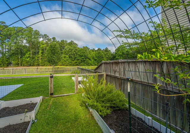 Photo 3 of Single family home for sale at 1324 Wild Goose Trl, Summerville, SC 29483 | MLS# 26018174 | Listing updated on 2026-09-15