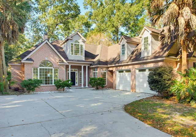 Single family home for sale at 238 Oakwood Dr, Hardeeville, SC 29927 | MLS# 26029366 | Listing updated on 2026-10-28