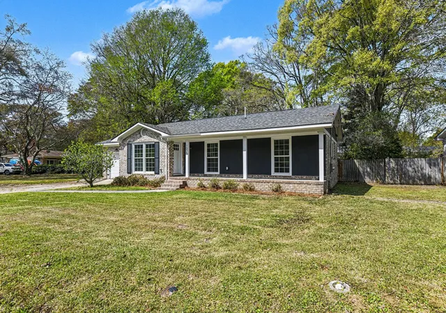 3rd image of 1075 Quail Dr, Charleston, SC 29412 | MLS# 26008282
