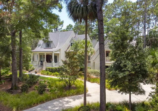 Photo 3 of Single family home for sale at 112 Raynor Ln, Johns Island, SC 29455 | MLS# 26021372 | Listing updated on 2026-09-09