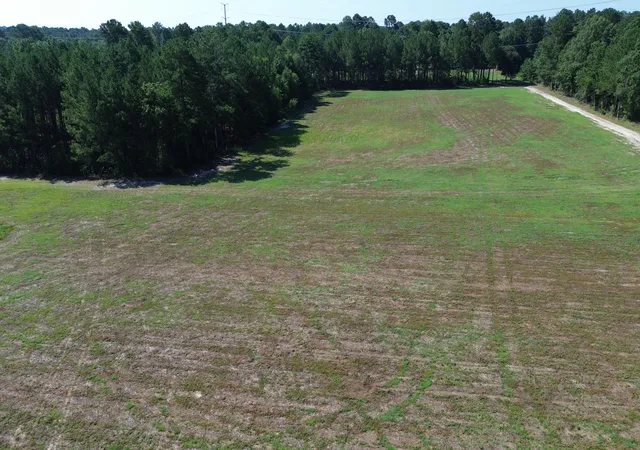 2nd image of 4 Trojan Rd, Cross, SC 29436 | MLS# 26019650