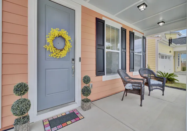 Photo 4 of Single family home for sale at 1087 Magnolia Warbler Way, Ravenel, SC 29470 | MLS# 26014047 | Listing updated on 2026-08-04