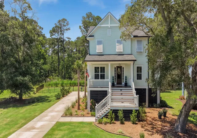 Homes for sale in Johns Island, SC | 2842 Maritime Forest Dr, Johns Island, SC 29455 | MLS# 26019414