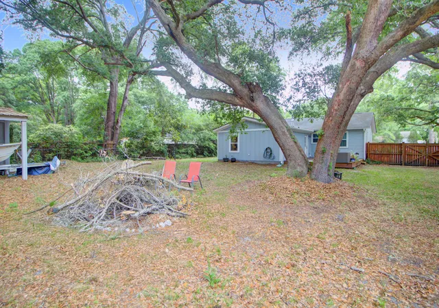 Homes for sale in Johns Island, SC | 1012 Summerall Rd, Johns Island, SC 29455 | MLS# 26019209