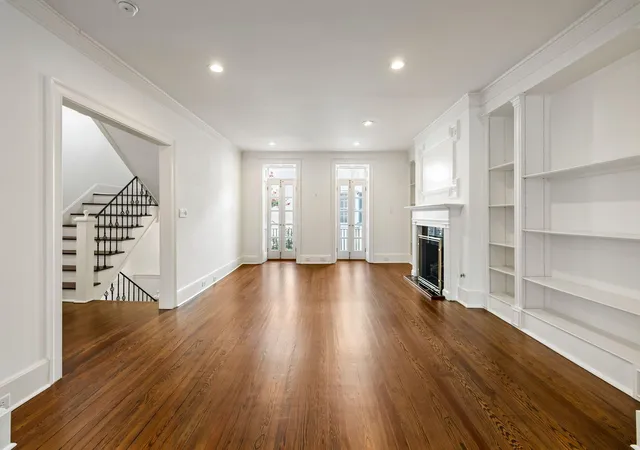 Homes for sale in Charleston, SC | 8 & 8 1/2 Elliott St, Charleston, SC 29401 | MLS# 26011139