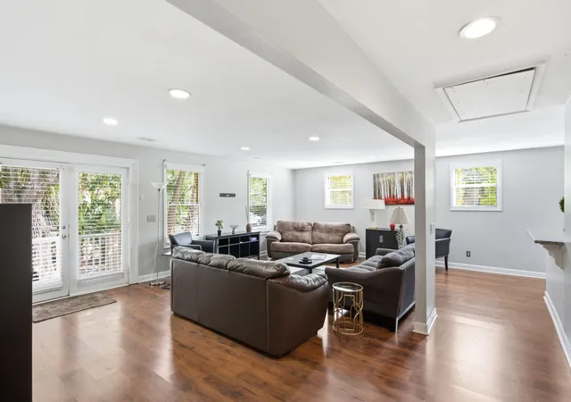 Photo 2 of Single family home for sale at 71 Gadsden St, Charleston, SC 29401 | MLS# 26020890 | Listing updated on 2026-09-08