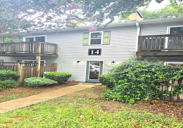 Photo 2 of Townhouse for sale at 1402 Camp Rd #Apt 14e, Charleston, SC 29412 | MLS# 26020205 | Listing updated on 2026-09-06