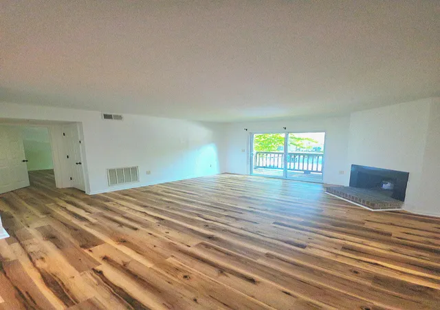 Photo 3 of Townhouse for sale at 1402 Camp Rd #Apt 14e, Charleston, SC 29412 | MLS# 26020205 | Listing updated on 2026-09-06