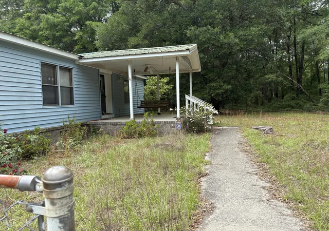 Photo 3 of Manufactured home for sale at 153 Joshua Ln, Dorchester, SC 29437 | MLS# 26013440 | Listing updated on 2026-09-10