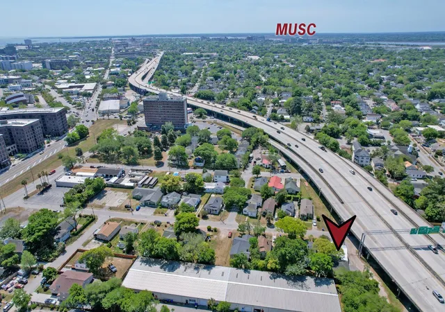 Photo 3 of Multi family home for sale at 2128 Courtland Ave, Charleston, SC 29403 | MLS# 26017158 | Listing updated on 2026-08-26