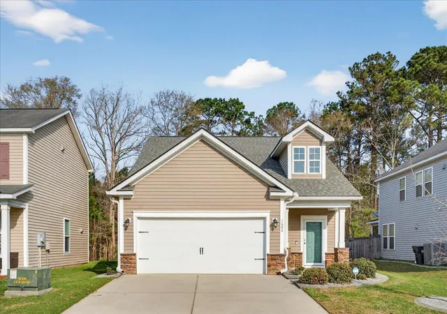 Homes for sale in Summerville, SC | 1684 Eider Down Dr, Summerville, SC 29483 | MLS# 26007095