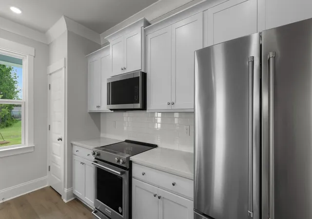 Photo 4 of Single family home for sale at 129 Ter View Dr, Summerville, SC 29486 | MLS# 26016372 | Listing updated on 2026-10-08