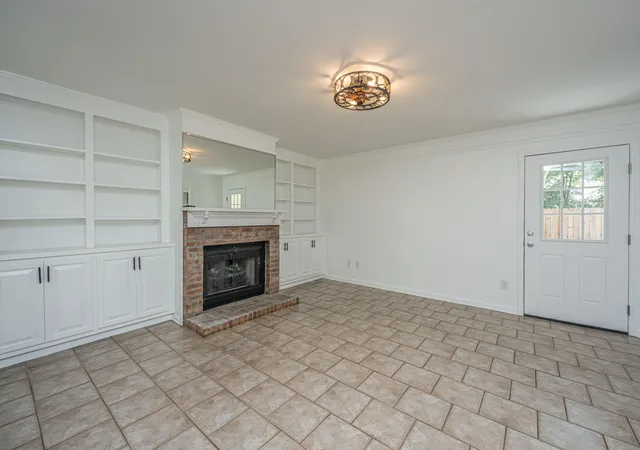 3rd image of 76 Indigo Ln, Goose Creek, SC 29445 | MLS# 26023383