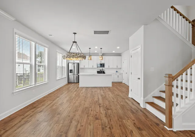 Photo 3 of Single family home for sale at 1421 Tangles Trl, Charleston, SC 29492 | MLS# 26023942 | Listing updated on 2026-10-24