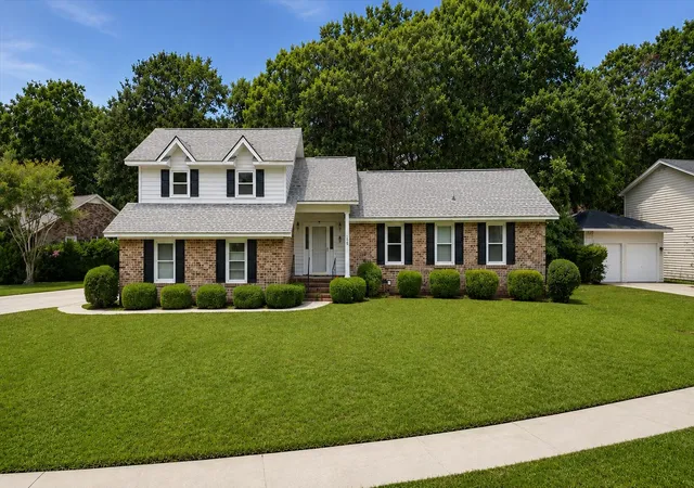 Homes for sale in Goose Creek, SC | 126 Fox Chase Dr, Goose Creek, SC 29445 | MLS# 26018464