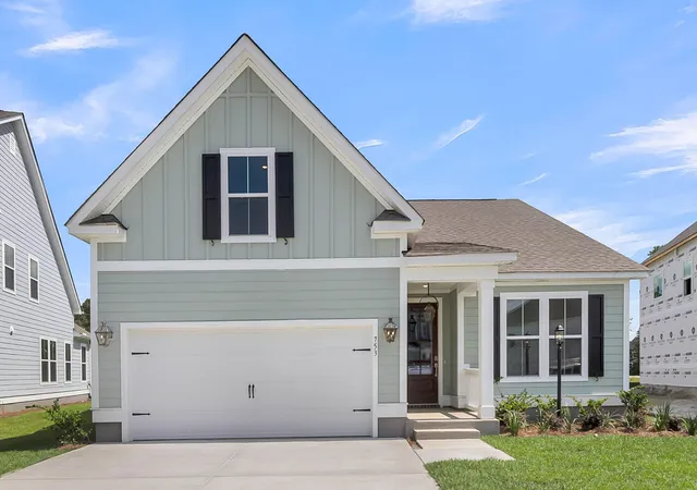 Photo 1 of Single family home for sale at 753 Maynard Ln, Summerville, SC 29486 | MLS# 25012460 | Listing updated on 2026-10-08