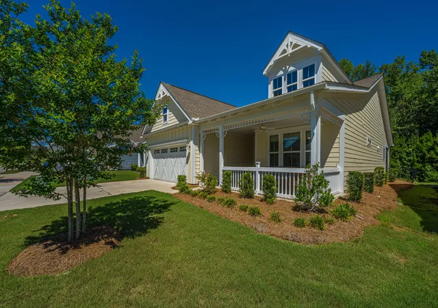 Photo 3 of Single family home for sale at 5077 Song Sparrow Way, Summerville, SC 29483 | MLS# 26018001 | Listing updated on 2026-09-14