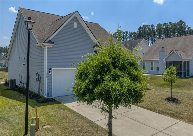 Photo 4 of Sale Pending at 123 Oyama Rd, Summerville, SC 29486 | MLS# 26012067 | Listing updated on 2026-09-03