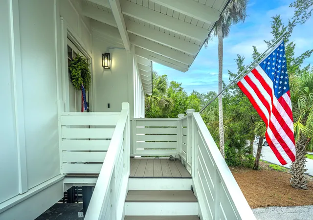 1st image of 25 Sandcrab Ct, Isle Of Palms, SC 29451 | MLS# 26022316
