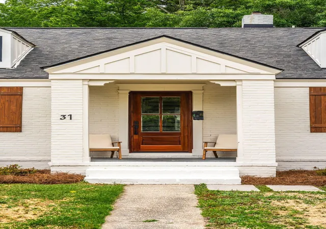 Photo 2 of Single family home for sale at 31 Campbell Dr, Charleston, SC 29407 | MLS# 26012388 | Listing updated on 2026-09-16