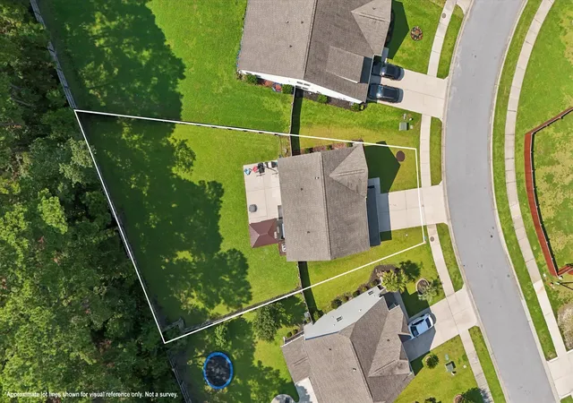Photo 3 of Single family home for sale at 136 Daniels Creek Cir, Goose Creek, SC 29445 | MLS# 26024210 | Listing updated on 2026-09-06
