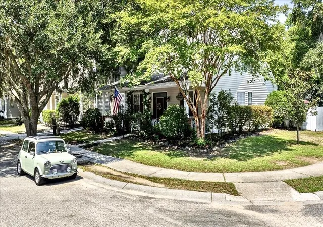 5th image of 2452 Fulford Ct, Mount Pleasant, SC 29466 | MLS# 26023097