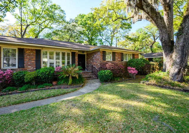 2nd image of 1867 Rugby Ln, Charleston, SC 29407 | MLS# 26023449