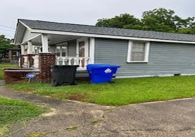 Photo 1 of Single family home for sale at 1983 Echo Ave, North Charleston, SC 29405 | MLS# 25019322 | Listing updated on 2026-08-10