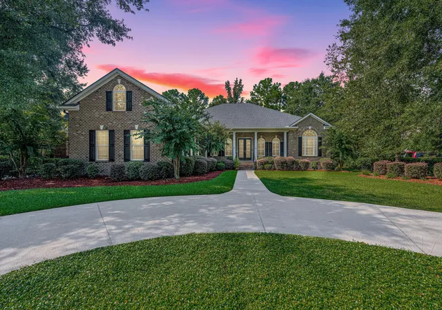 Photo 1 of Single family home for sale at 136 Welchman Ave, Goose Creek, SC 29445 | MLS# 26024413 | Listing updated on 2026-08-31