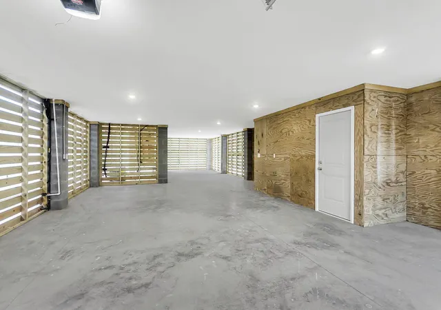 image of 1200 Hempstead Ct, Hanahan, SC 29410 | MLS# 26021981