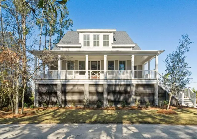 1st image of 512 Feeder Creek Ln, Hollywood, SC 29449 | MLS# 26020709