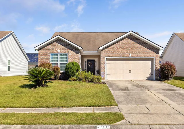 Single family home for sale at 7720 Kinston St, North Charleston, SC 29418 | MLS# 26029292