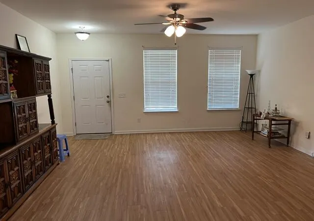 Photo 3 of Single family home for sale at 1725 Diving Duck Ln, Summerville, SC 29483 | MLS# 26022979 | Listing updated on 2026-09-17