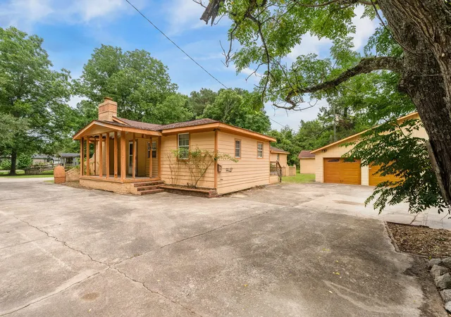 Photo 3 of Single family home for sale at 224 Rodenberry Rd, Cross, SC 29436 | MLS# 26017977 | Listing updated on 2026-10-07