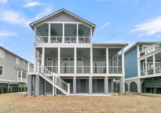Photo 3 of Single family home for sale at 3638 Zacoma Dr, Mount Pleasant, SC 29466 | MLS# 26012384 | Listing updated on 2026-09-18