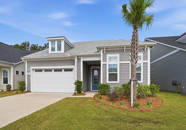 Homes for sale in Summerville, SC | 128 Summerwind Dr, Summerville, SC 29486 | MLS# 26011093