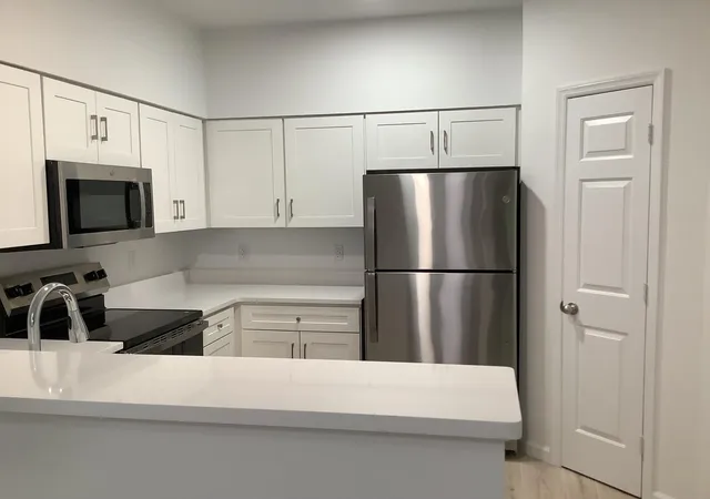 4th image of 700 Daniel Ellis Dr #2102, Charleston, SC 29412 | MLS# 26010038