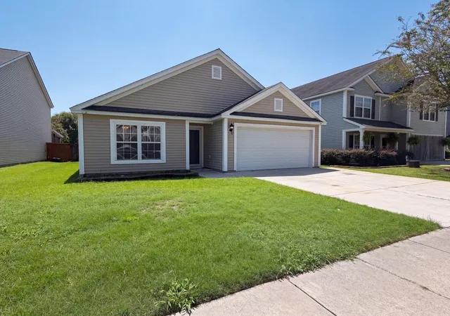 image of 211 Emerald Isle Dr, Moncks Corner, SC 29461 | MLS# 26023515