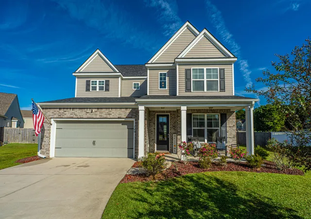 Photo 2 of Single family home for sale at 168 Netherfield Dr, Summerville, SC 29486 | MLS# 26003461 | Listing updated on 2026-04-12
