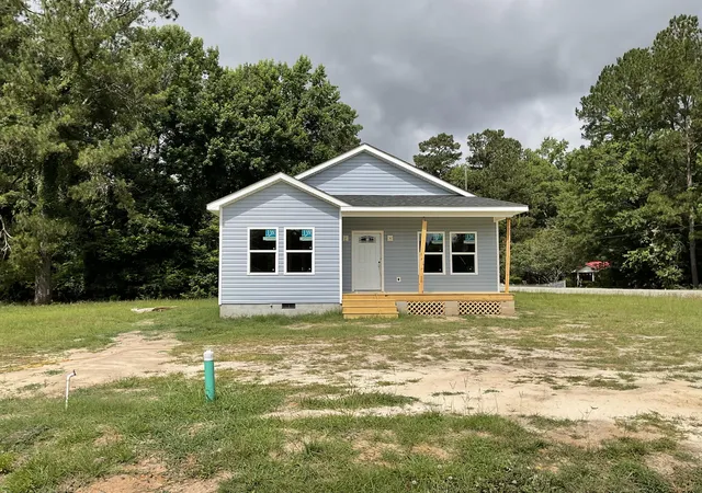 Photo 1 of Single family home for sale at 18 Canary Dr, Bamberg, SC 29003 | MLS# 26017877 | Listing updated on 2026-08-04