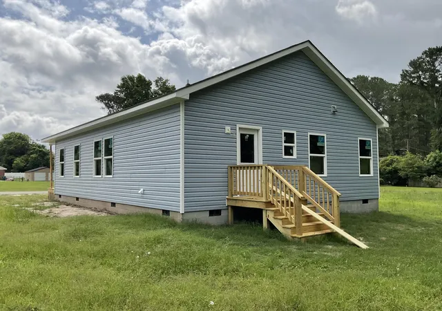 Photo 4 of Single family home for sale at 18 Canary Dr, Bamberg, SC 29003 | MLS# 26017877 | Listing updated on 2026-08-04