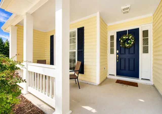 Photo 1 of Single family home for sale at 743 Lavalier Sq, Mount Pleasant, SC 29464 | MLS# 26023101 | Listing updated on 2026-09-16