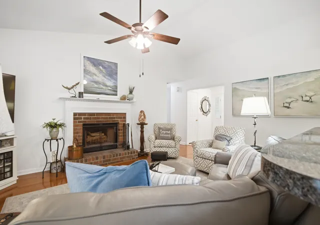 Photo 3 of Single family home for sale at 743 Lavalier Sq, Mount Pleasant, SC 29464 | MLS# 26023101 | Listing updated on 2026-09-16