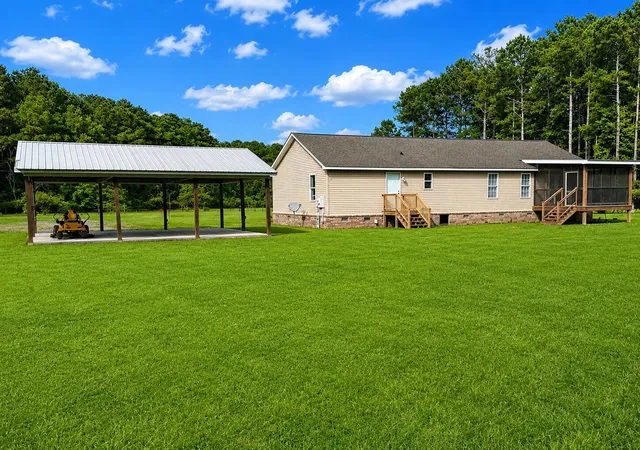 Homes for sale in Ridgeville, SC | 573 Pecan Orchard Dr, Ridgeville, SC 29472 | MLS# 26018008